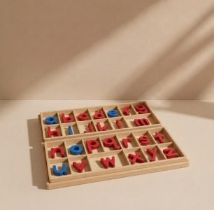 Wood – Large Movable Alphabet (Red & Blue)